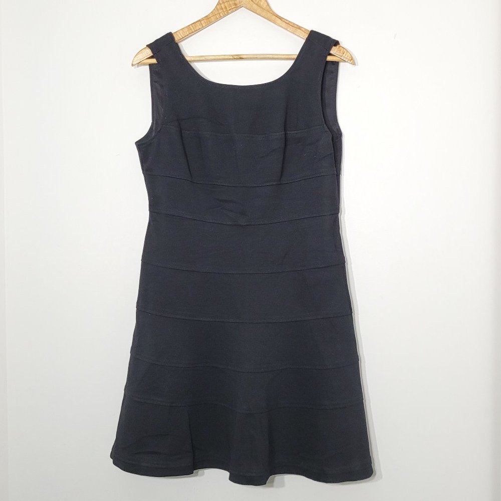 Trina Turk Black A-Line Fit Flare Classic Sleeveless Zip Side Dress Lined Office